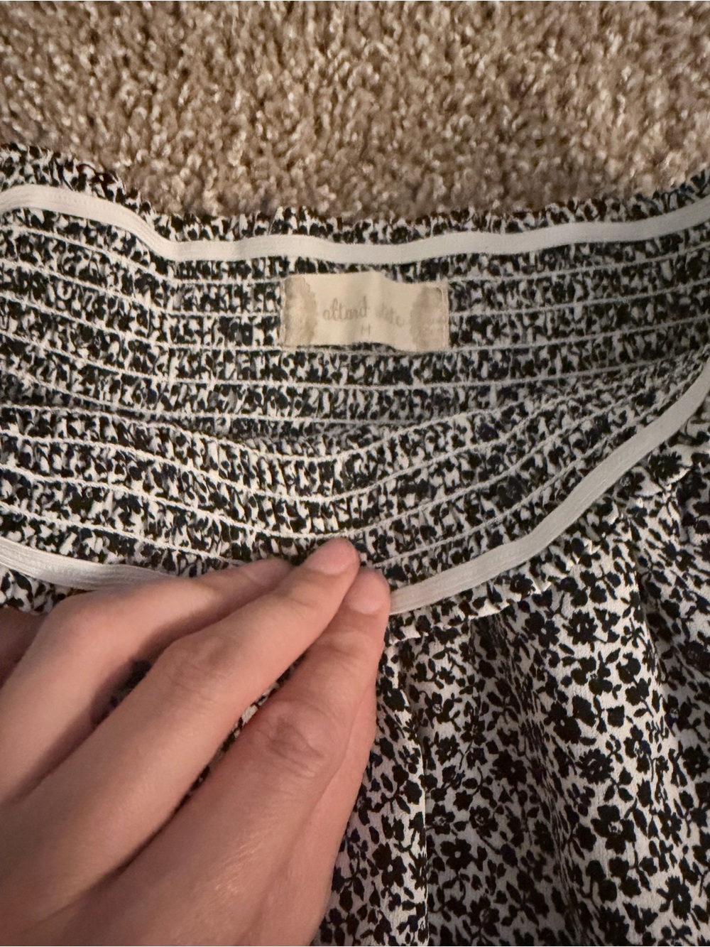Altard State Black & White Floral Smocked Mini Skirt | Size M - Picture 5 of 7